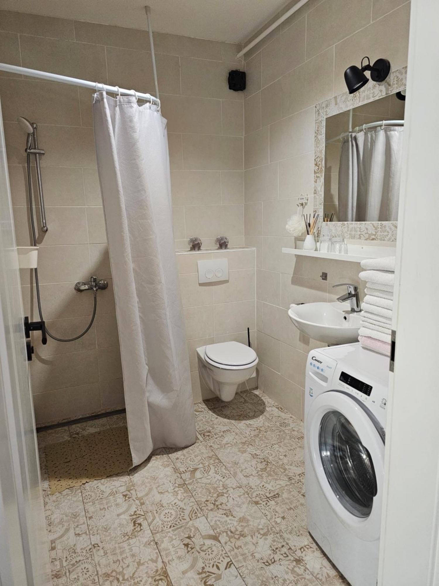Apartman Frida Zagabria Esterno foto